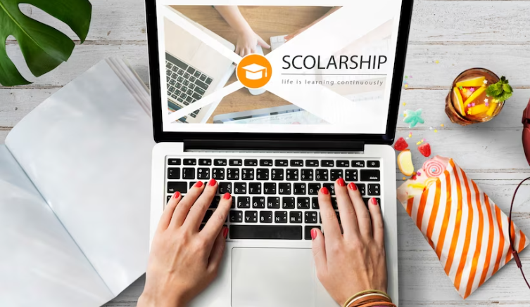 Tips to Prepare for a Scholarship Application